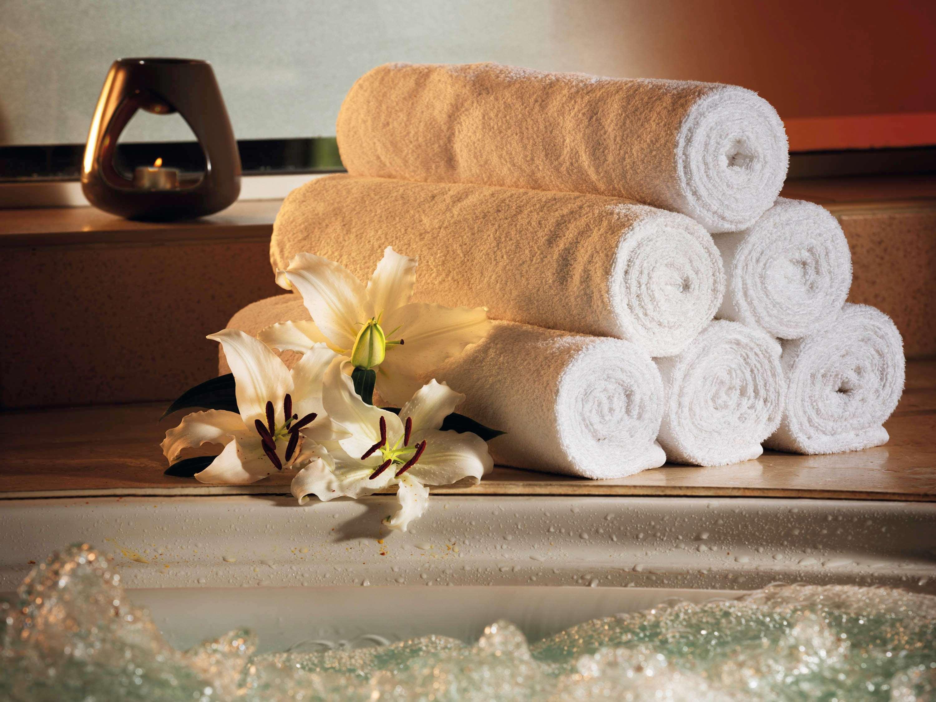 뫼밴픽 호텔 앤 카지노 말라바타 탕헤르 외부 사진 Spa towels